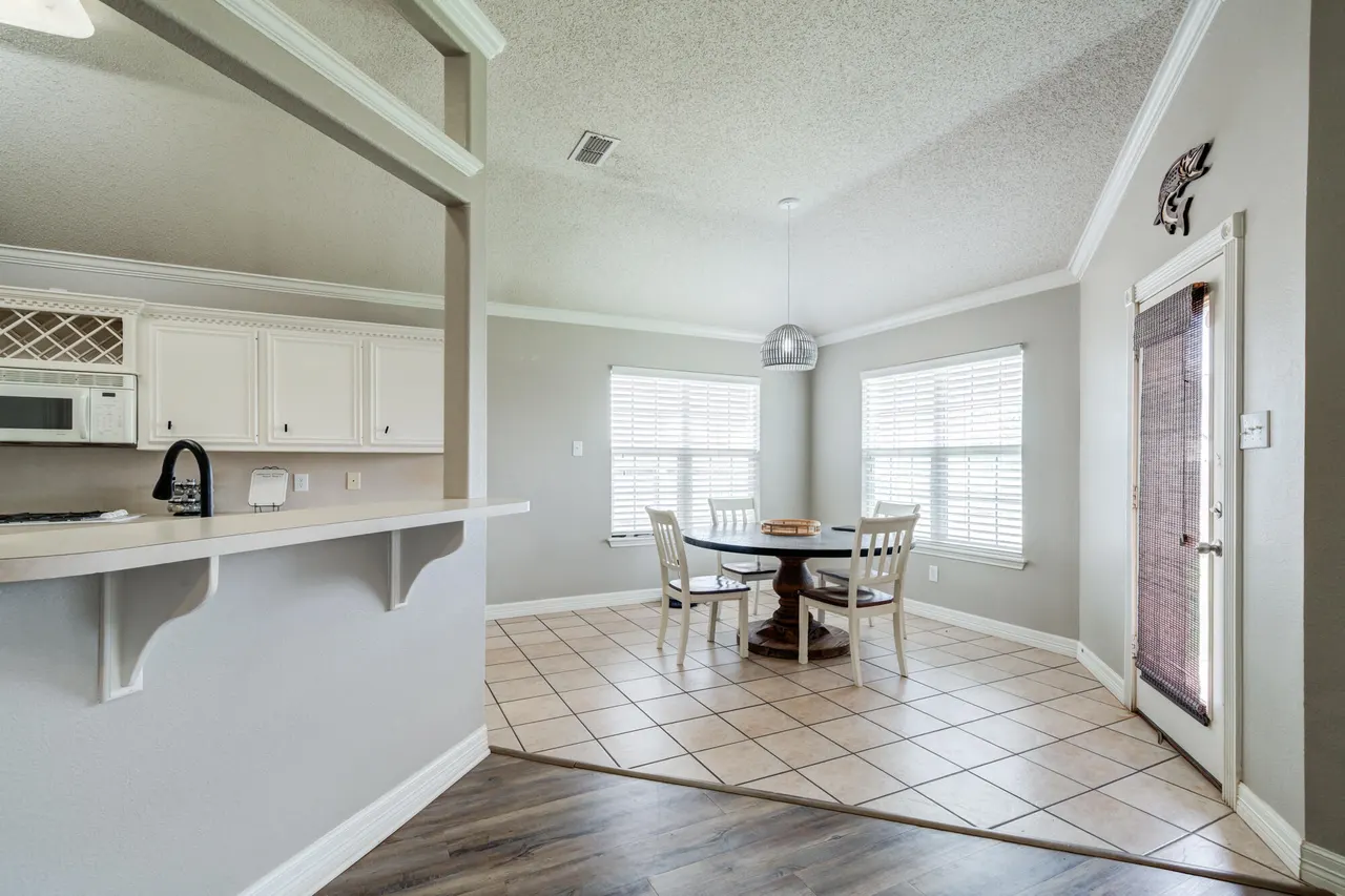 Photo 21 — 6715 9th Street, Lubbock, TX 79416