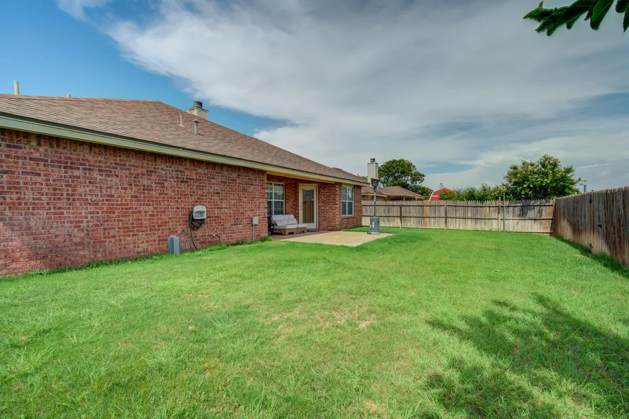 Photo 42 — 6715 9th Street, Lubbock, TX 79416