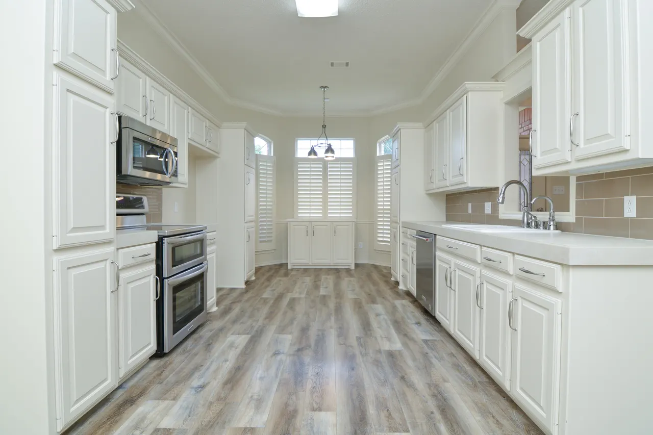 Photo 12 — 5511 65th Street, Lubbock, TX 79424