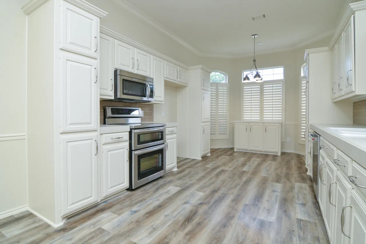 Photo 13 — 5511 65th Street, Lubbock, TX 79424