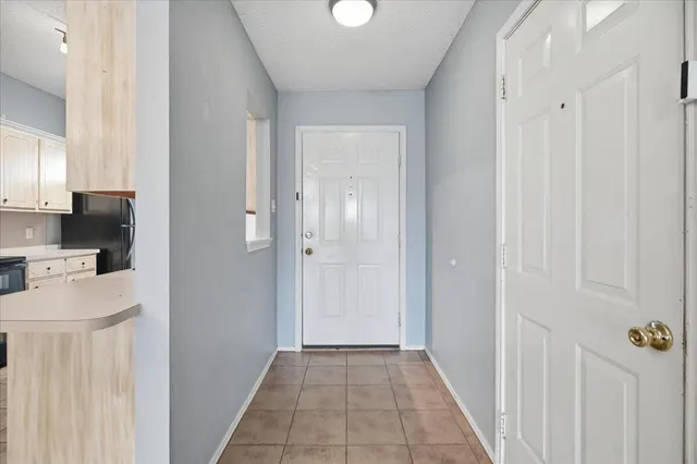 Photo 3 — 6113 7th Street, Lubbock, TX 79416