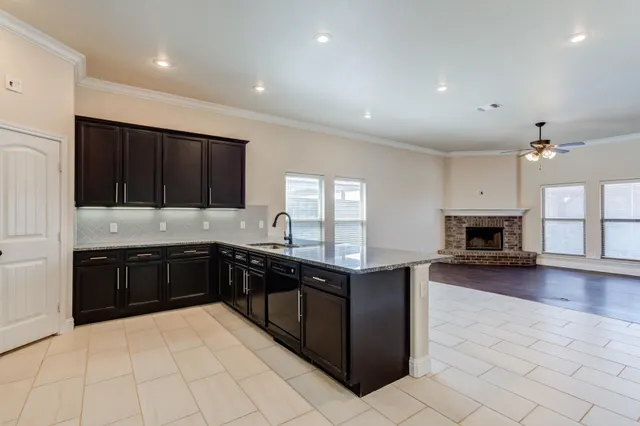 Photo 2 — 6948 37th Street, Lubbock, TX 79407