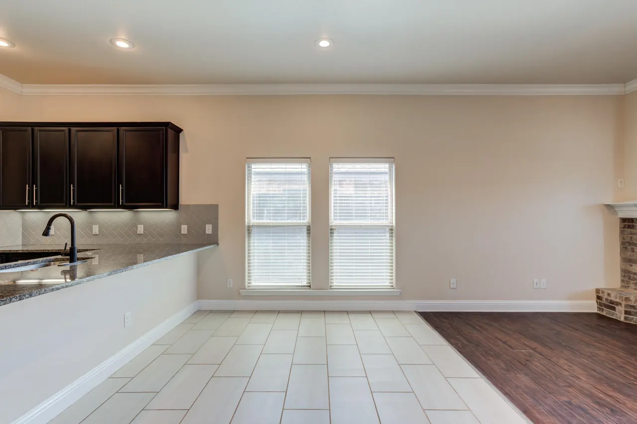 Photo 15 — 6948 37th Street, Lubbock, TX 79407
