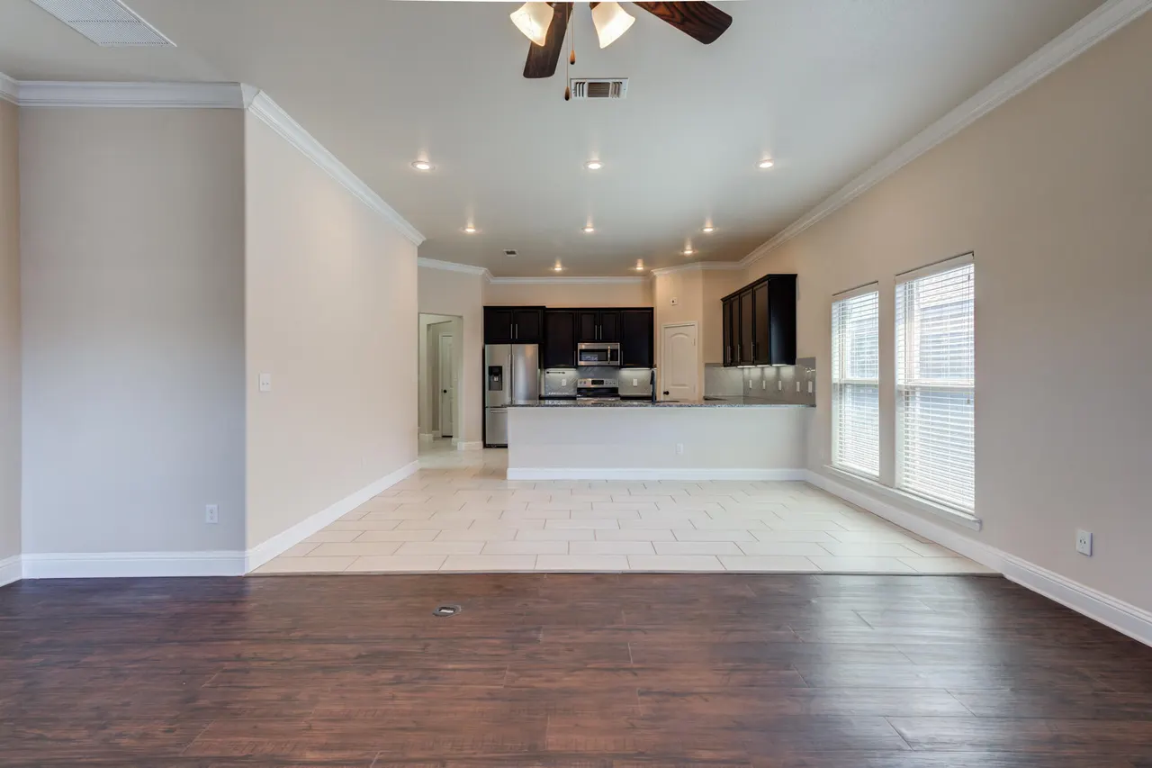 Photo 21 — 6948 37th Street, Lubbock, TX 79407