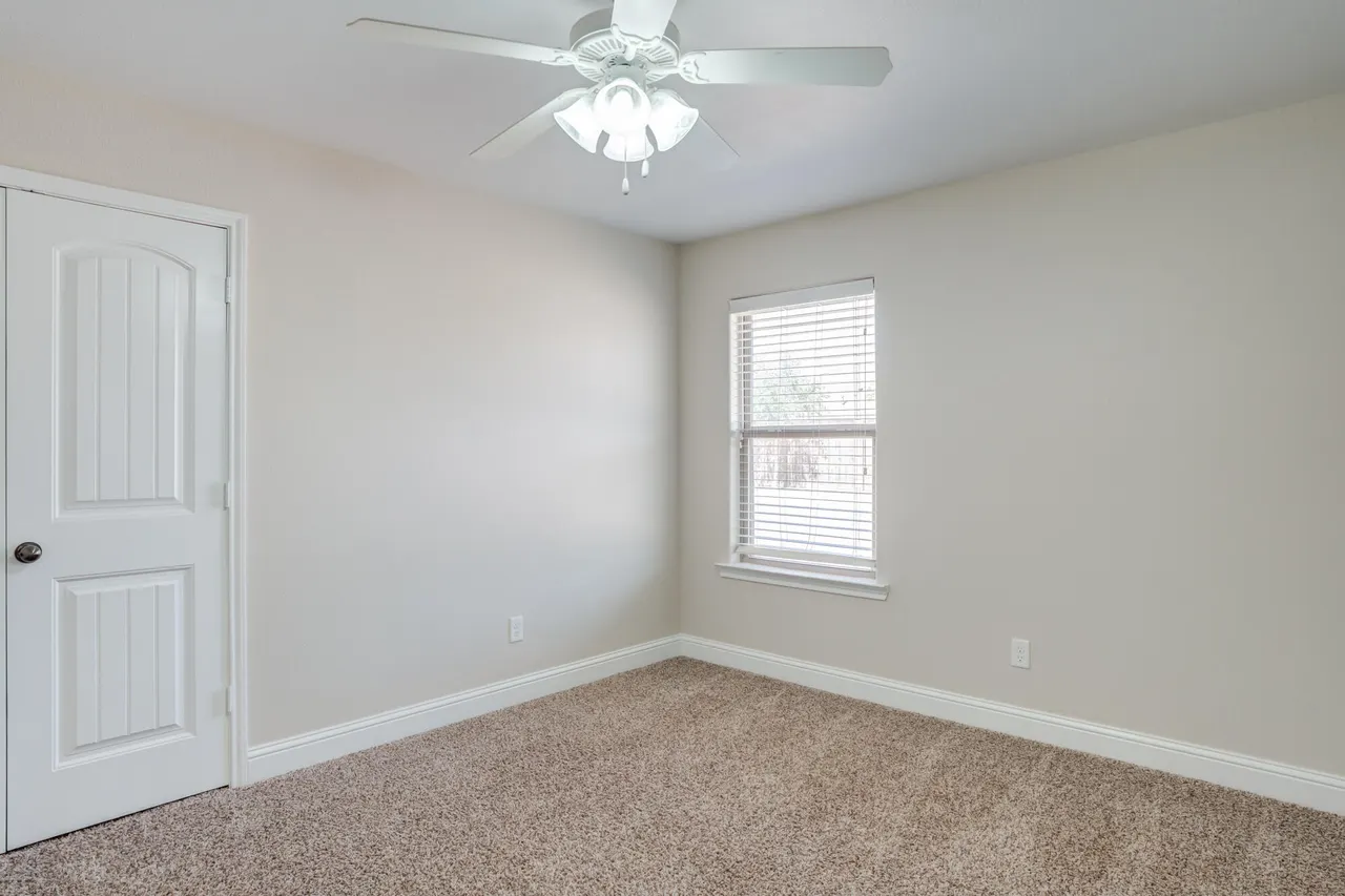 Photo 11 — 5502 113th Street, Lubbock, TX 79424