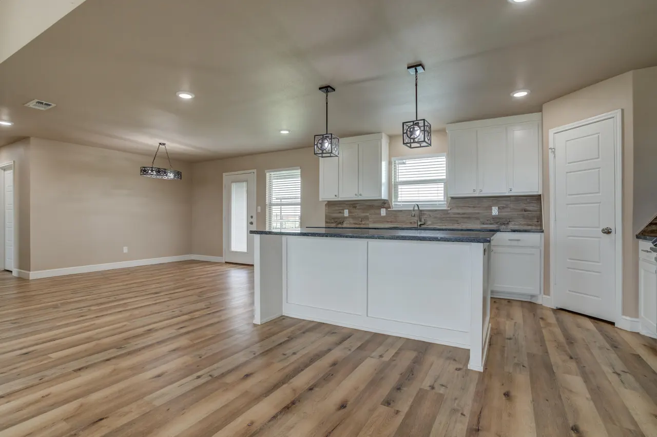 Photo 16 — 10721 County Road 6000, Shallowater, TX 79363