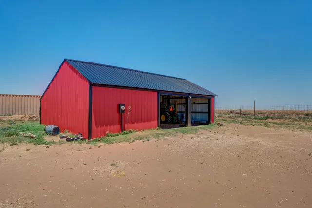 Photo 3 — 16711 N County Road 2000, Abernathy, TX 79311