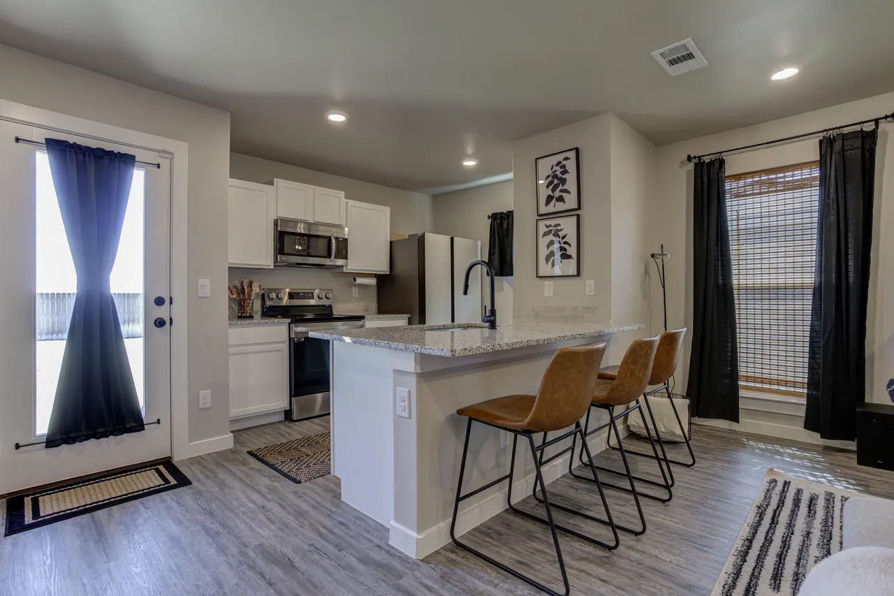 Photo 16 — 7413 37th Street, Lubbock, TX 79407