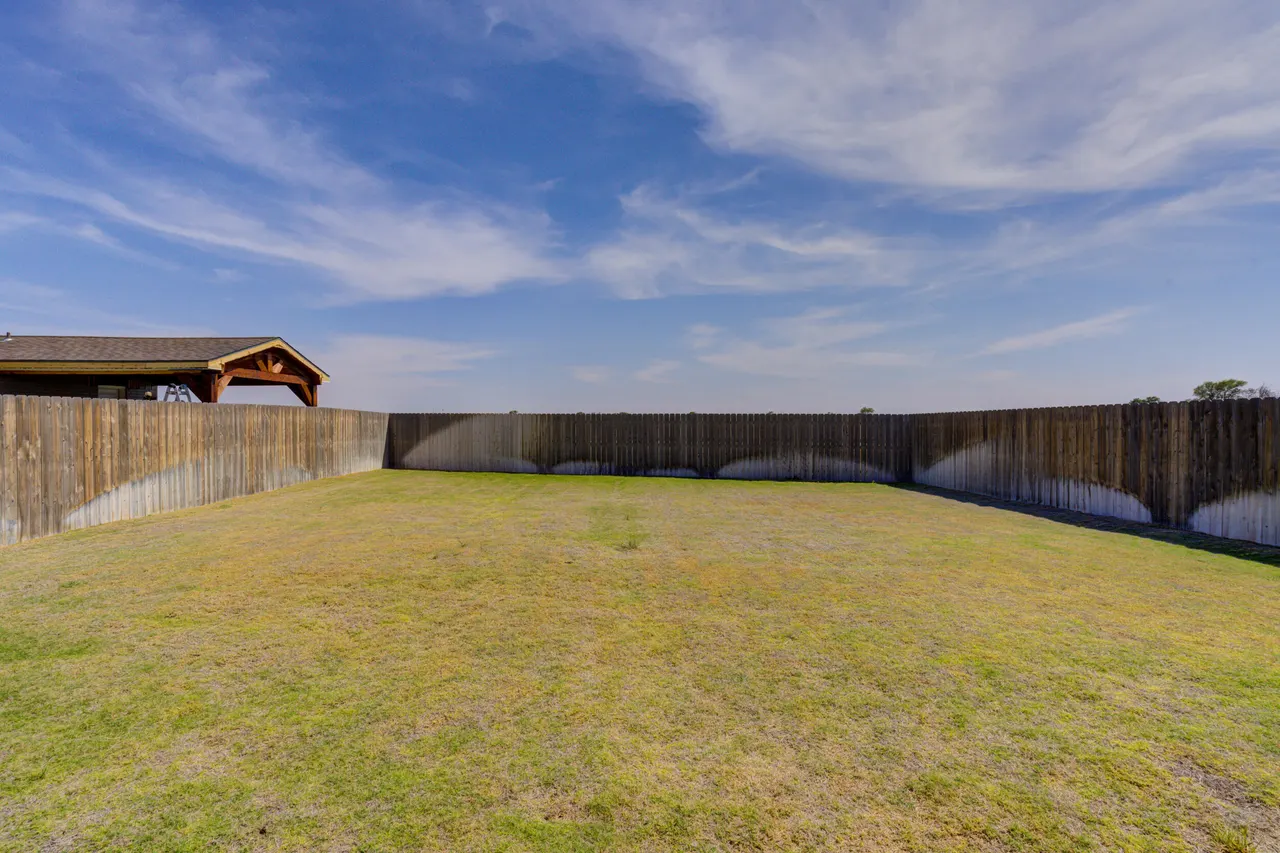 Photo 37 — 7413 37th Street, Lubbock, TX 79407