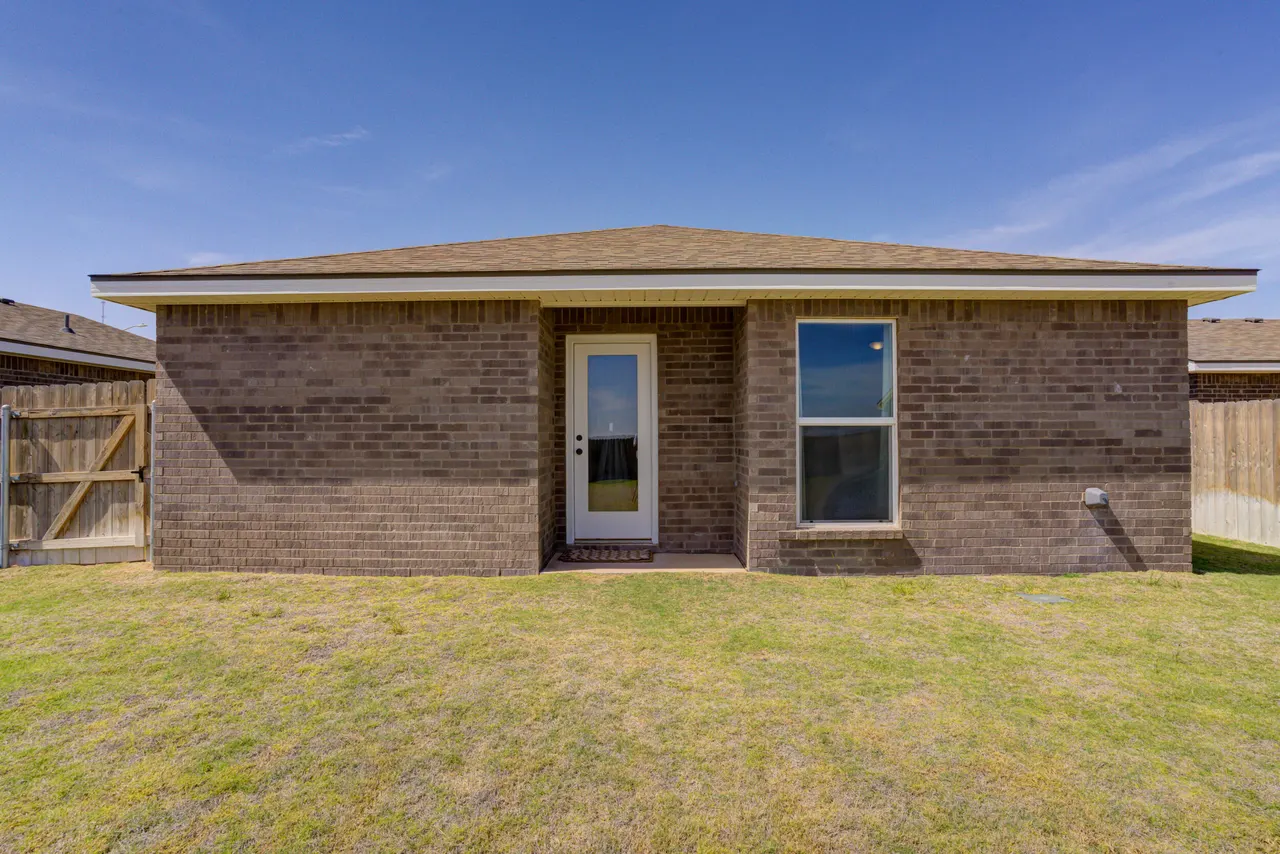 Photo 38 — 7413 37th Street, Lubbock, TX 79407
