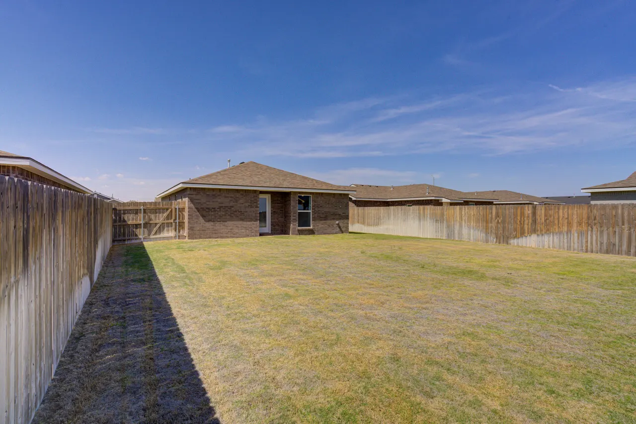 Photo 39 — 7413 37th Street, Lubbock, TX 79407