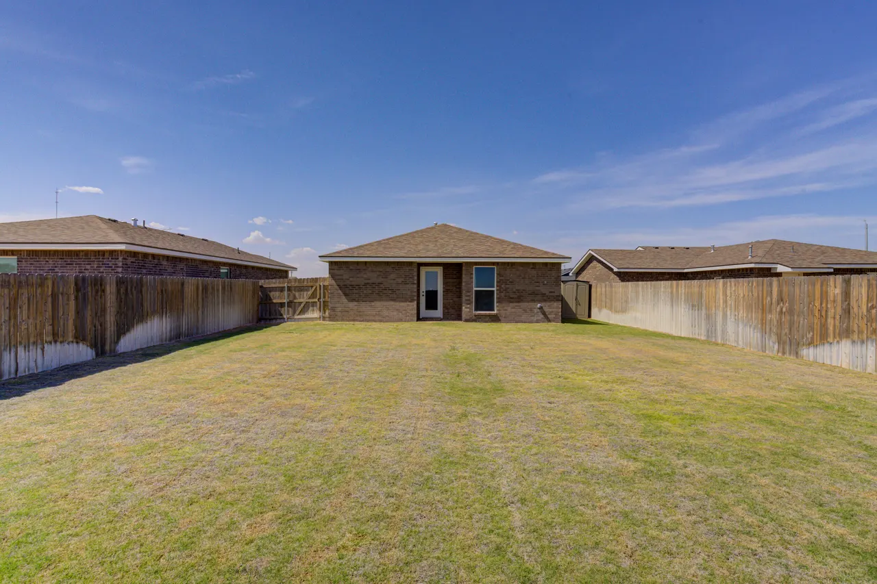 Photo 40 — 7413 37th Street, Lubbock, TX 79407