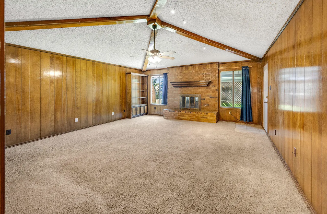 Photo 11 — 8402 Geneva Avenue, Lubbock, TX 79423
