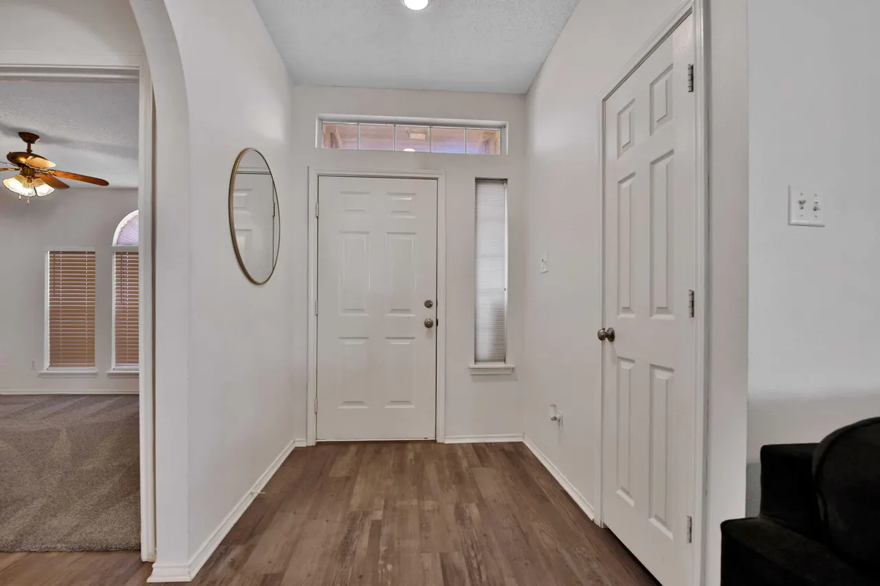 Photo 4 — 2907 90th Street, Lubbock, TX 79423