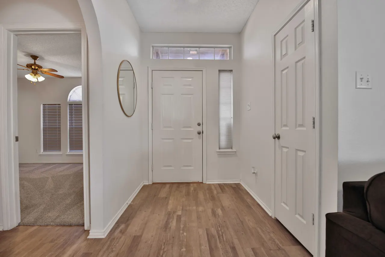 Photo 5 — 2907 90th Street, Lubbock, TX 79423