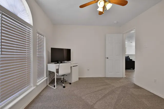 Photo 8 — 2907 90th Street, Lubbock, TX 79423