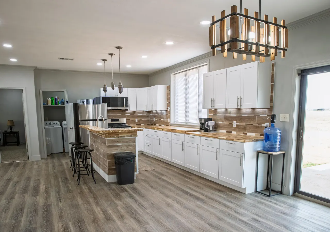 Photo 7 — 8233 County Road 6440, Lubbock, TX 79416