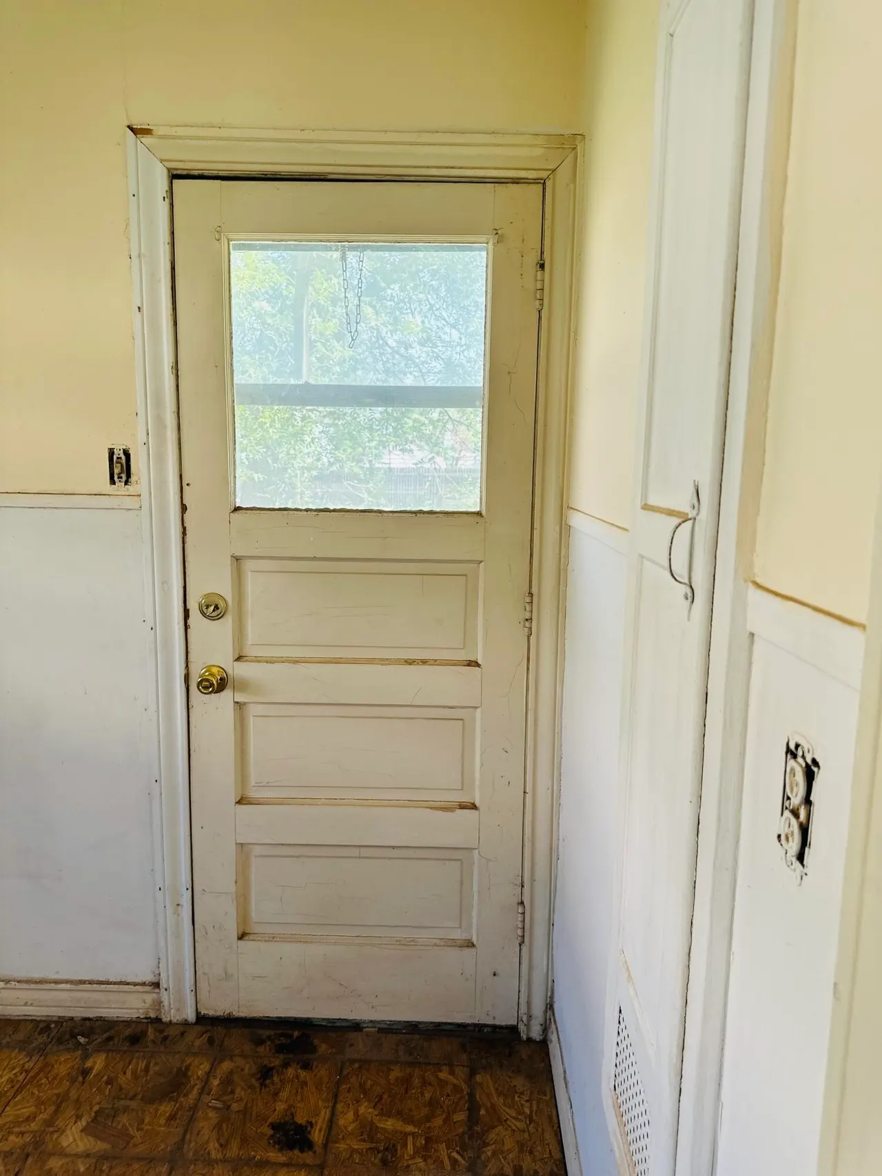 Photo 17 — 2212 32nd Street, Lubbock, TX 79411