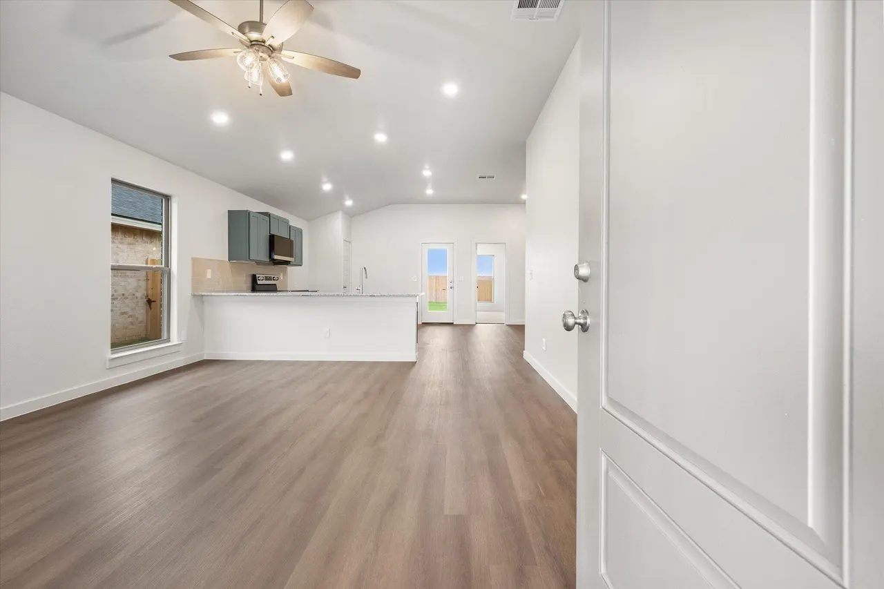 Photo 4 — 1312 Saratoga Avenue, Lubbock, TX 79416