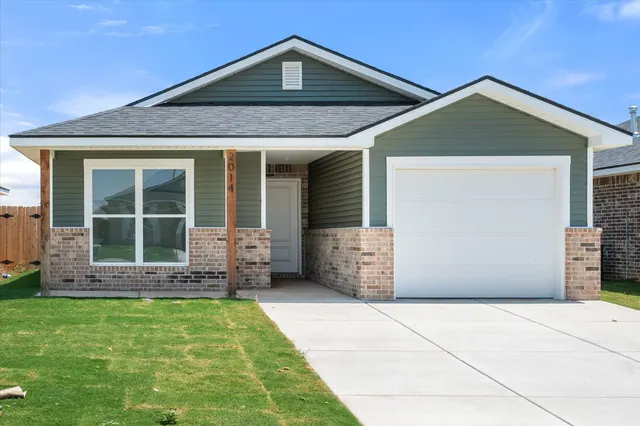Front exterior — 2014 Yellowhouse Avenue, Wolfforth, TX 79382