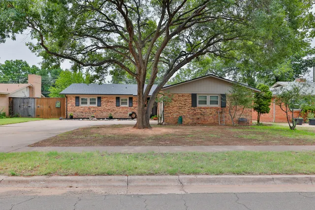 Front exterior — 3607 60th Street, Lubbock, TX 79413