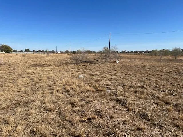 Front exterior — 4002 N Interstate 27, Lubbock, TX 79403