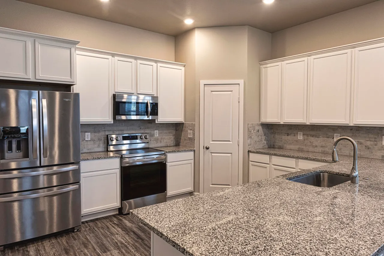 Photo 6 — 1614 137th Street, Lubbock, TX 79423