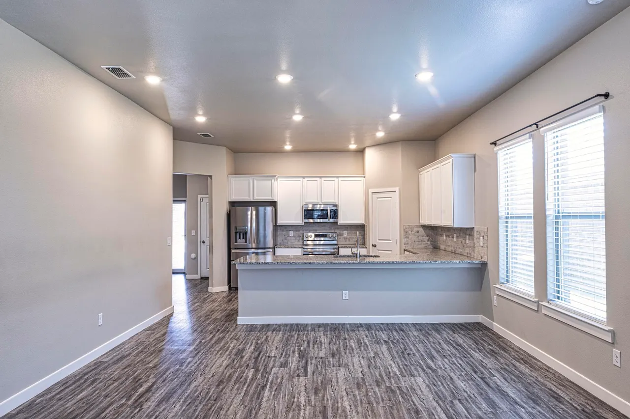 Photo 11 — 1614 137th Street, Lubbock, TX 79423