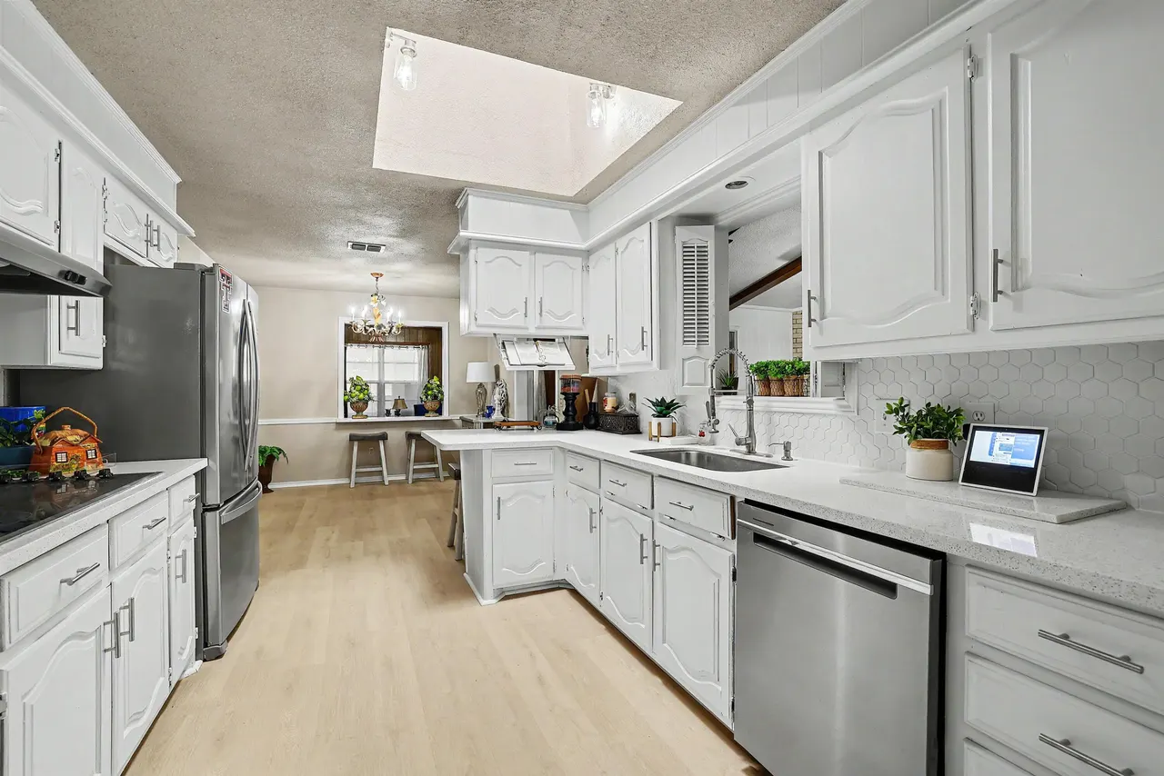 Photo 8 — 5722 75th Street, Lubbock, TX 79424