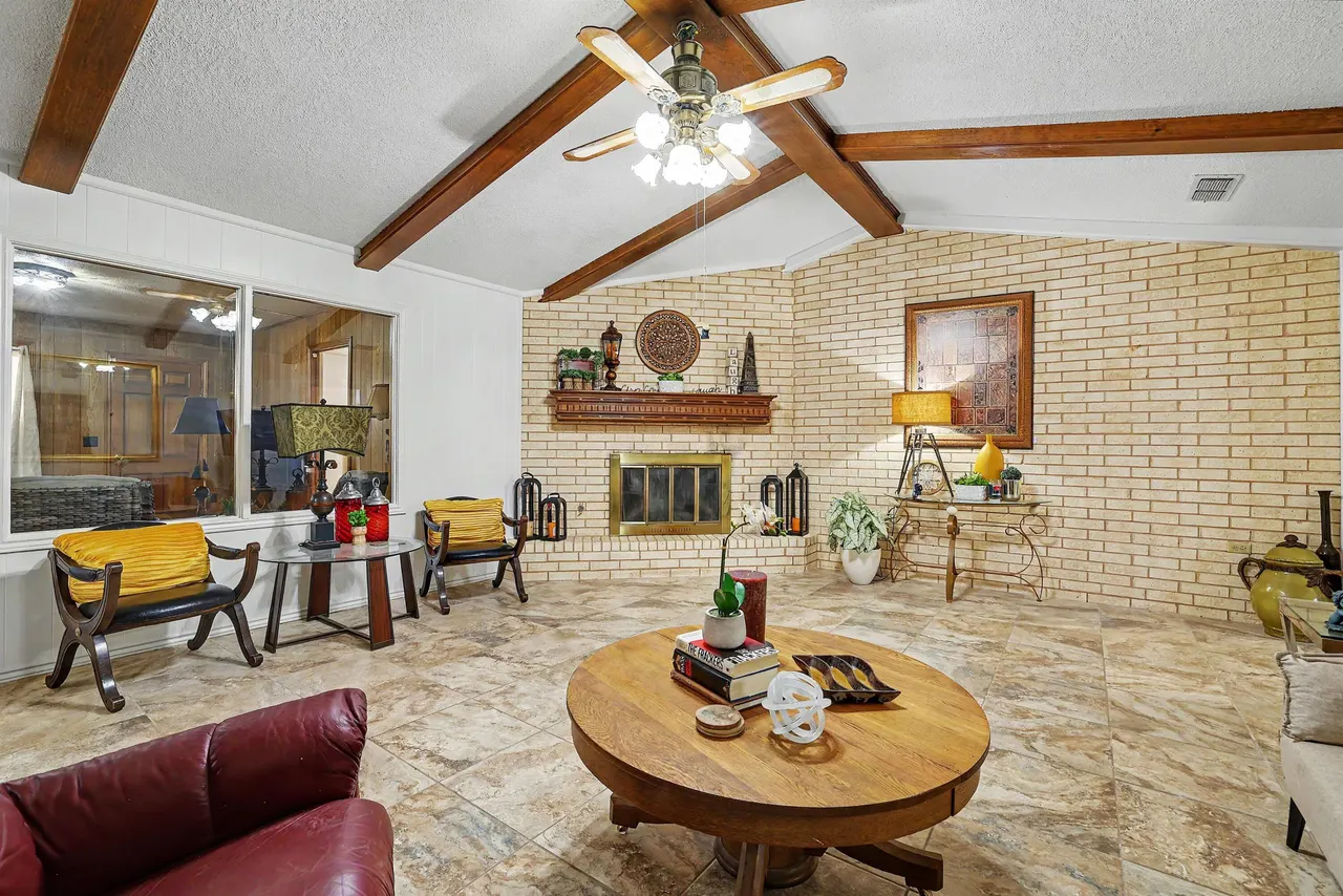 Photo 17 — 5722 75th Street, Lubbock, TX 79424