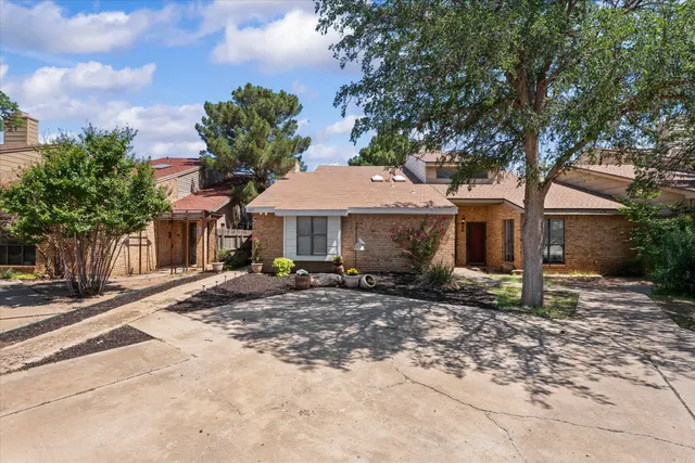 Front exterior — 4106 B 18th Street, Lubbock, TX 79416