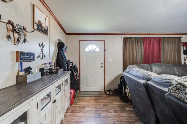 Photo 2 — 104 E Cragin Street, Sundown, TX 79372