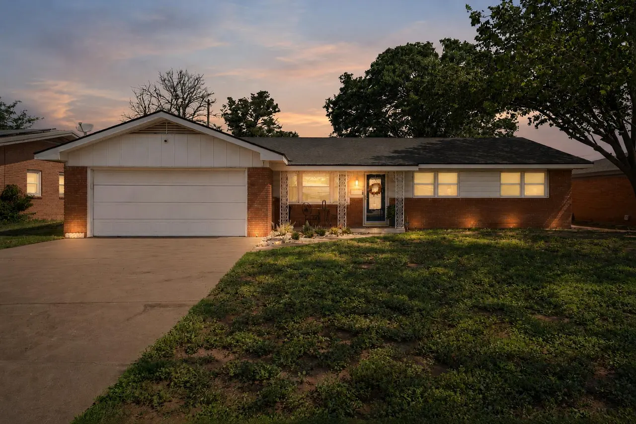 Front exterior — 5228 16th Street, Lubbock, TX 79416