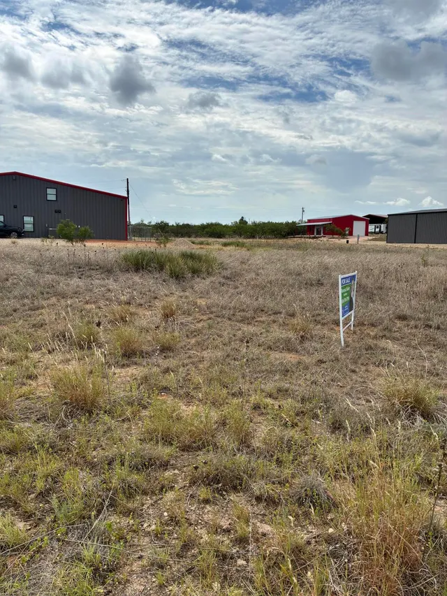 Photo 2 — 49 Dawson Circle, Justiceburg, TX 79330