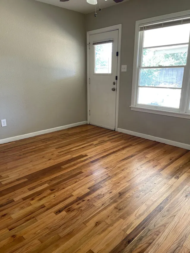 Photo 3 — 3011 32nd Street, Lubbock, TX 79410