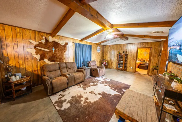 Photo 3 — 3405 N County Road 1650, Lubbock, TX 79416