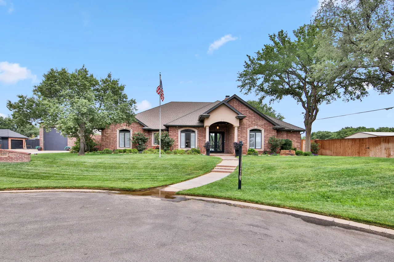 Front exterior — 8302 County Road 6920, Lubbock, TX 79407