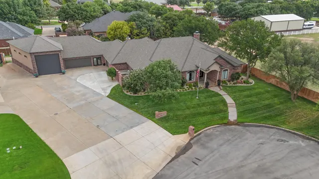 Photo 5 — 8302 County Road 6920, Lubbock, TX 79407