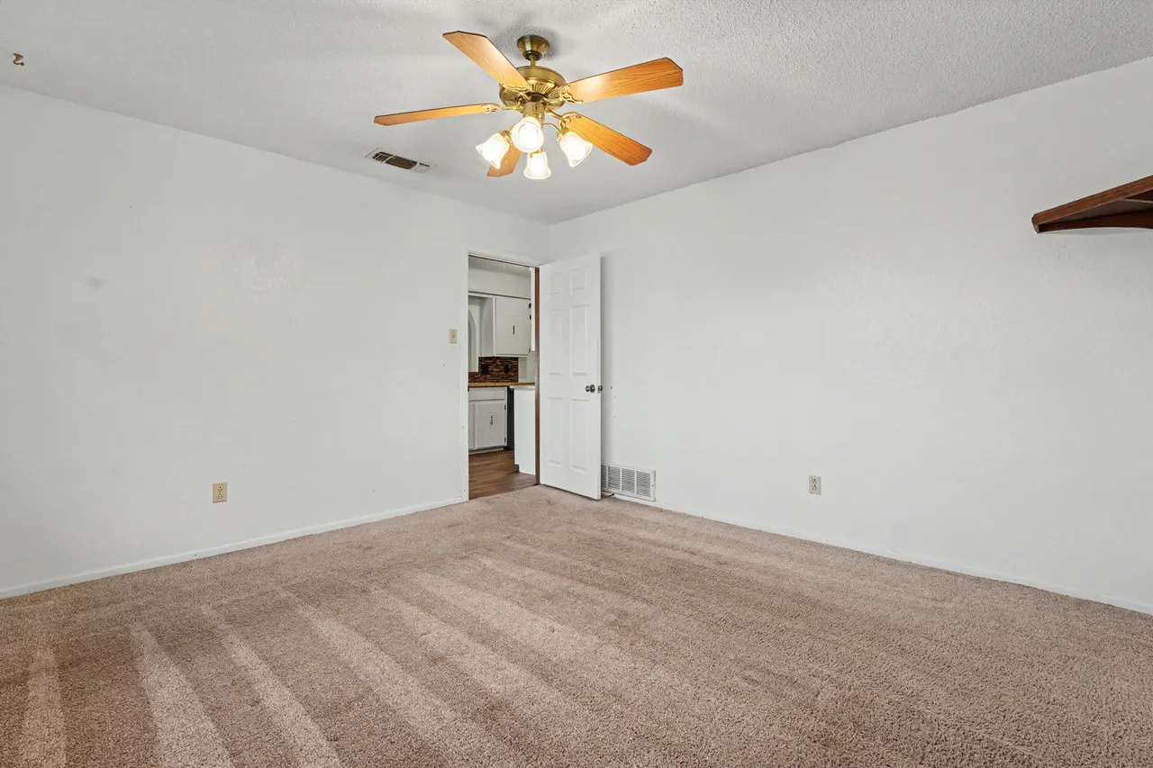 Photo 16 — 5716 2nd Place, Lubbock, TX 79416