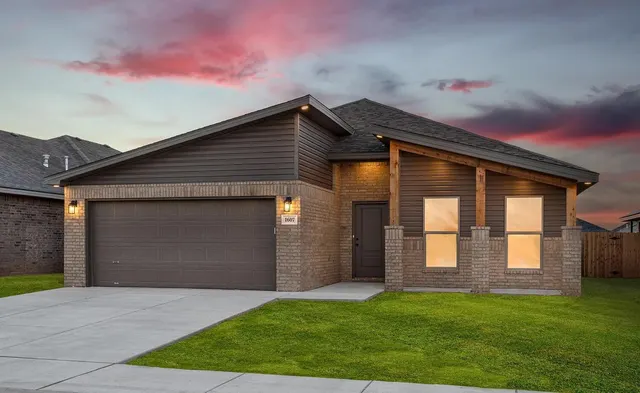 Front exterior — 7219 37th Street, Lubbock, TX 79407