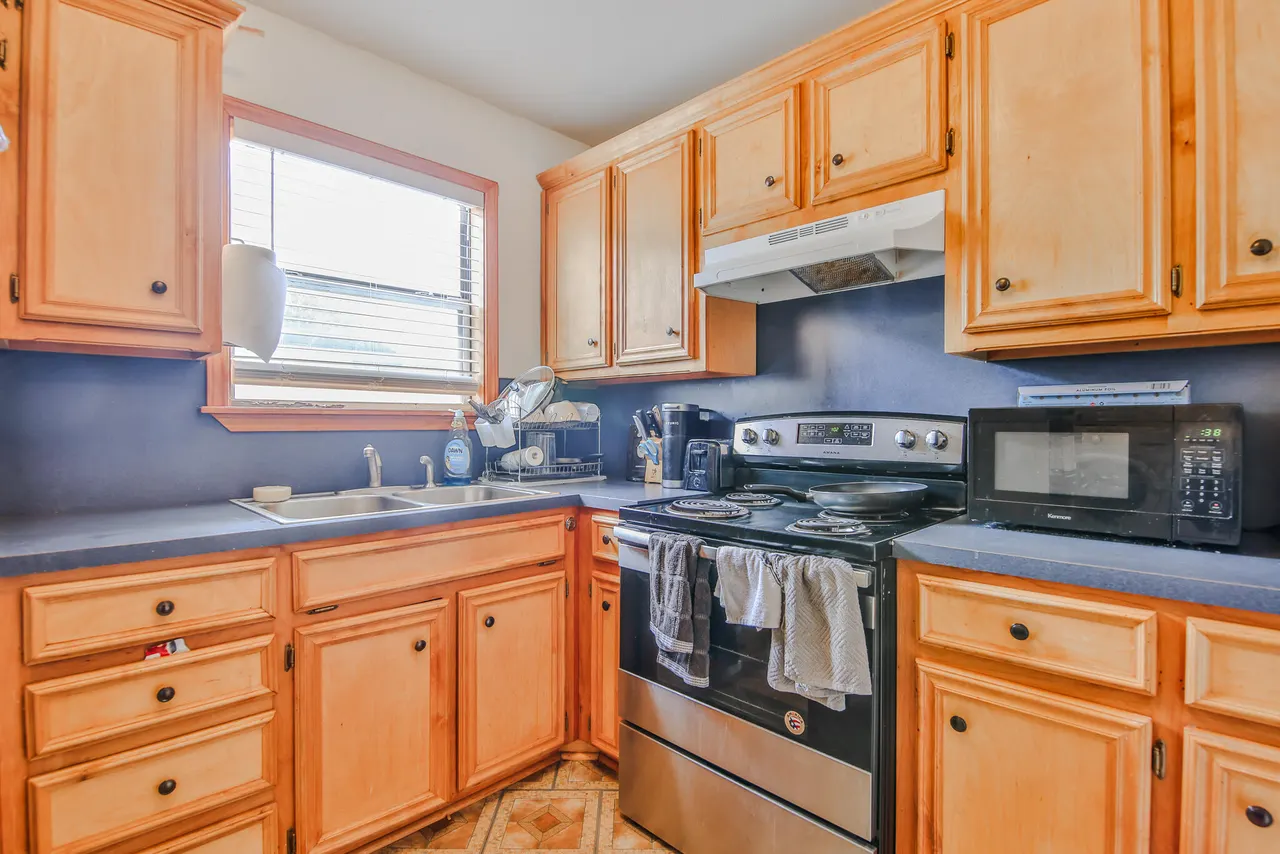 Photo 10 — 2507 40th Street, Lubbock, TX 79413