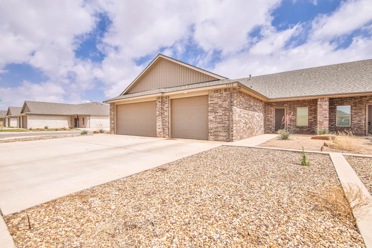 Photo 2 — 5512 Kemper Street, Lubbock, TX 79416