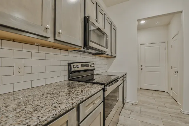 Photo 7 — 5512 Kemper Street, Lubbock, TX 79416
