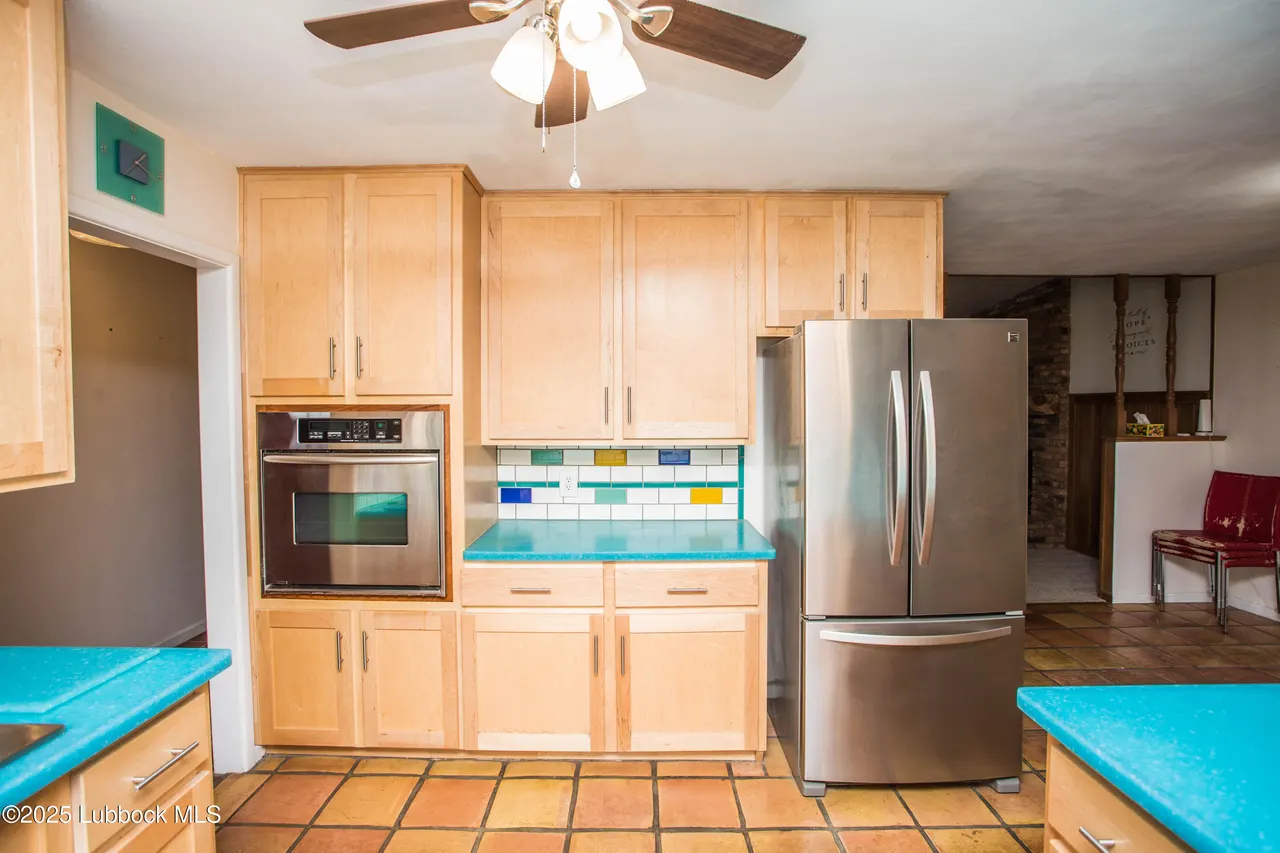 Photo 12 — 5424 31st Street, Lubbock, TX 79407