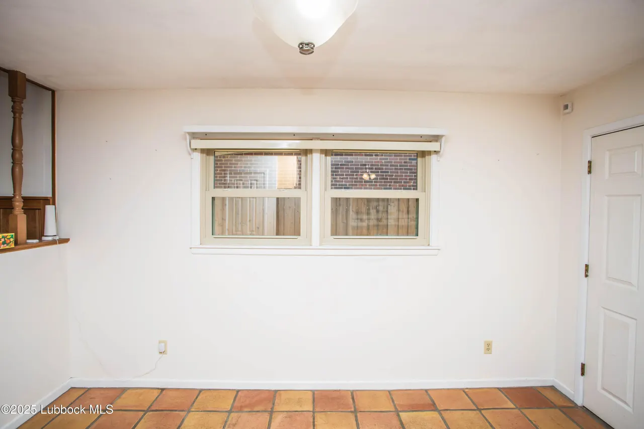 Photo 16 — 5424 31st Street, Lubbock, TX 79407