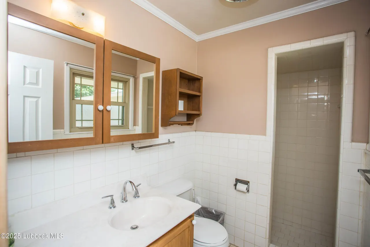 Photo 34 — 5424 31st Street, Lubbock, TX 79407