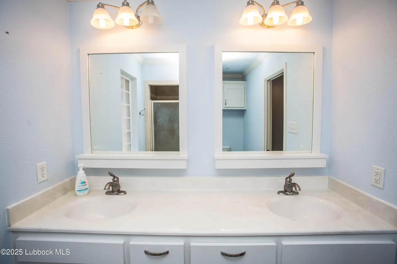 Photo 41 — 5424 31st Street, Lubbock, TX 79407