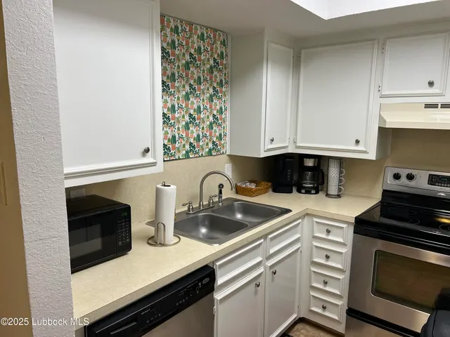 Photo 8 — 8601 Memphis Drive B-40, Lubbock, TX 79423