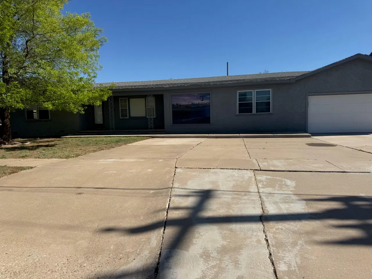 Photo 4 — 107 Ave G, Farwell, TX 79325