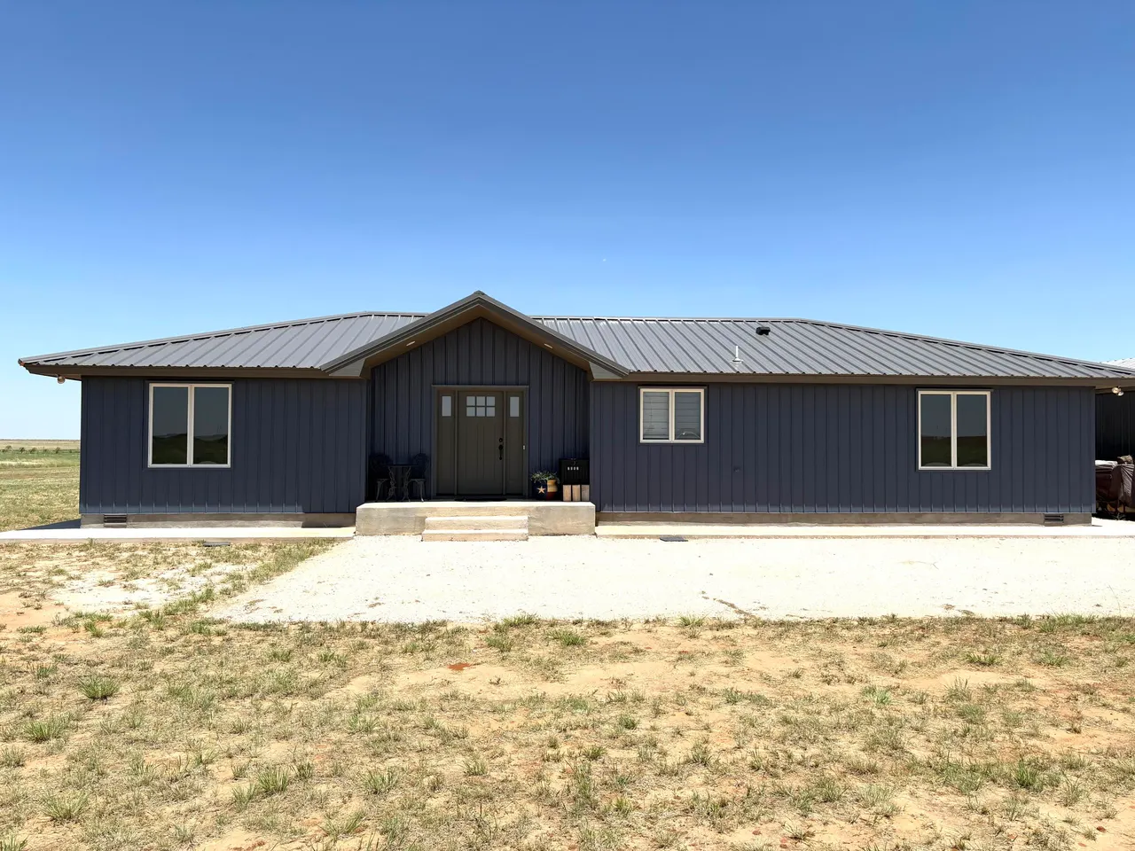 Front exterior — 2582 Private Road 193, Brownfield, TX 79316